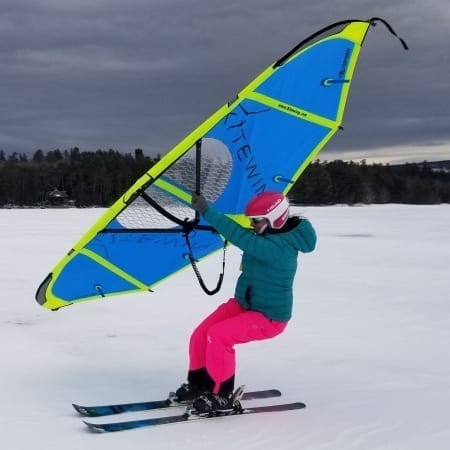 Kitewing SK8 Ice /& Snow Sail with Over-The-Shoulder Carry Bag